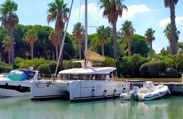 2017 Lagoon 39