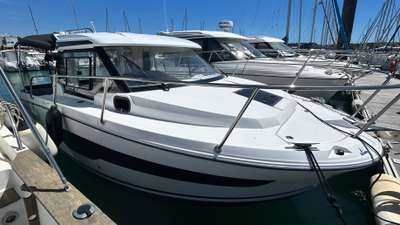 Barca JEANNEAU MERRY FISHER 795 SÉRIE 2 usato Francia