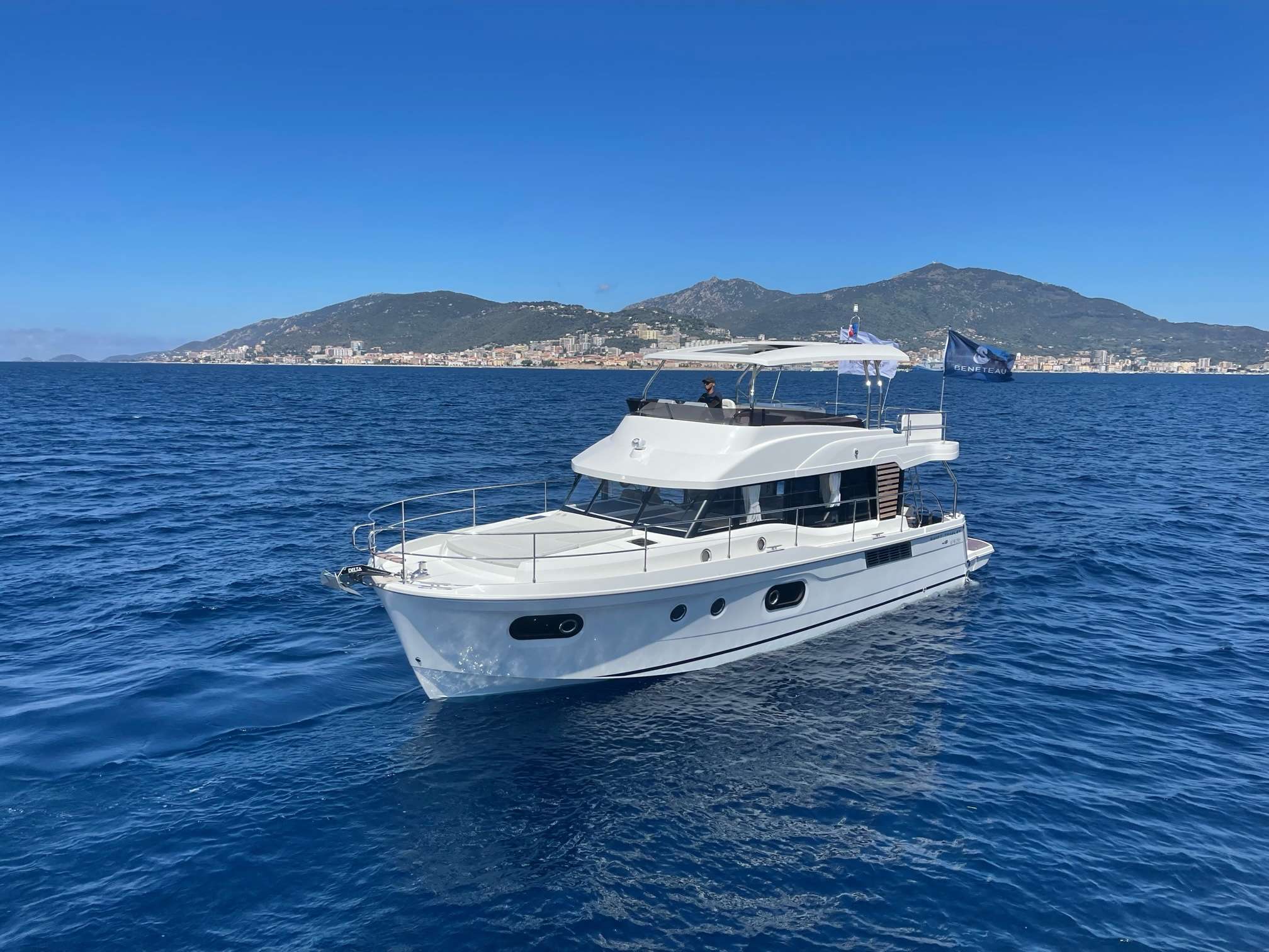 Beneteau SWIFT TRAWLER 48