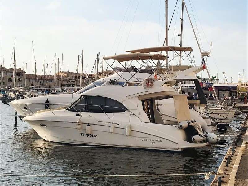 Beneteau ANTARES 30 FLY
