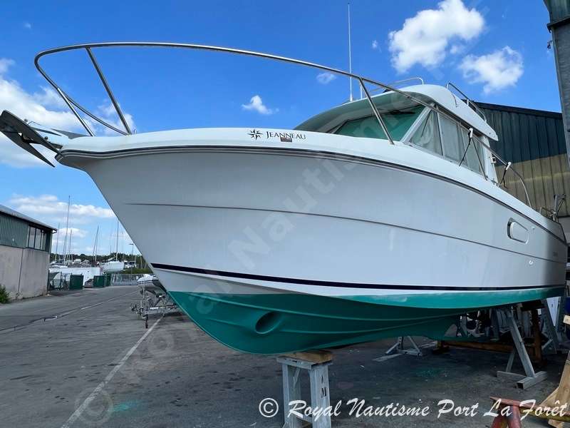 Jeanneau MERRY FISHER 750 CROISIERE