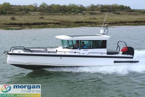 2021 Axopar 28 CABIN