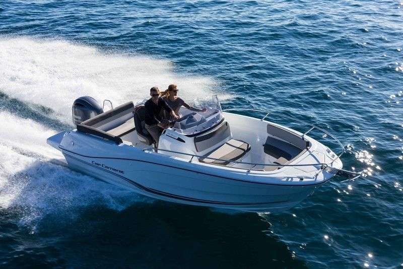 Jeanneau CAP CAMARAT 6.5 CC SERIE 3