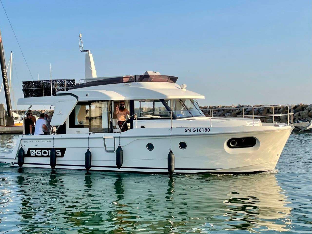 Beneteau SWIFT TRAWLER 41 FLY