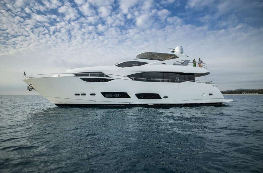 2020 Sunseeker SUNSEEKER 95