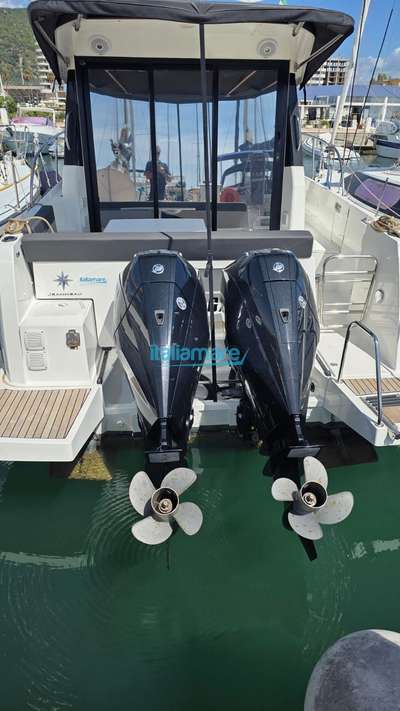 Barca JEANNEAU MERRY FISHER 895 usato Italia
