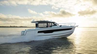 Barca JEANNEAU MERRY FISHER 1095 SÉRIE 2 COUPE nuovo Italia