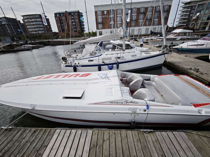 31 ft cigarette bullet for sale 1988 Cigarette 31 Bullet for sale - Schleswig-Holstein