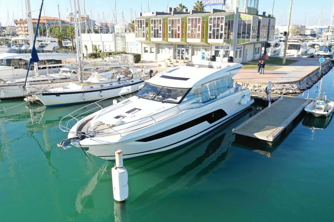 Prestige Yachts PRESTIGE 590 S