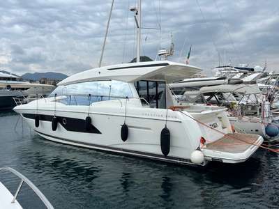 Bateau PRESTIGE 520 S occasion France