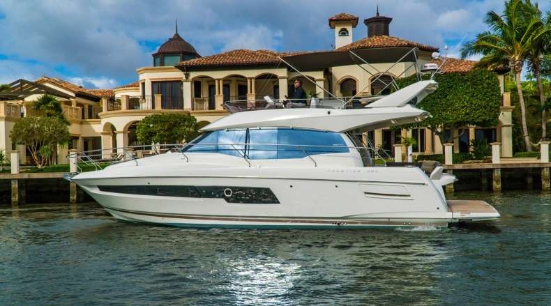 Prestige Yachts PRESTIGE 460