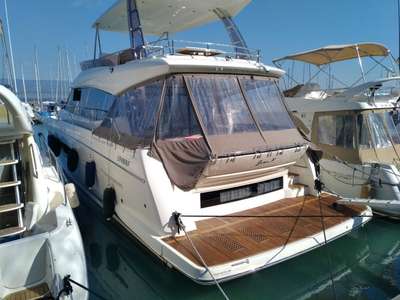 Bateau PRESTIGE 550 occasion France
