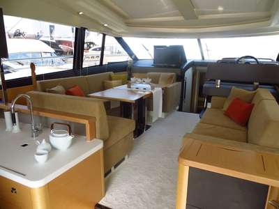 Gebraucht PRESTIGE PRESTIGE 500 S Boot Frankreich