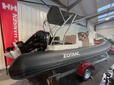 Semi-rigide ZODIAC MEDLINE 5.8 neuf France