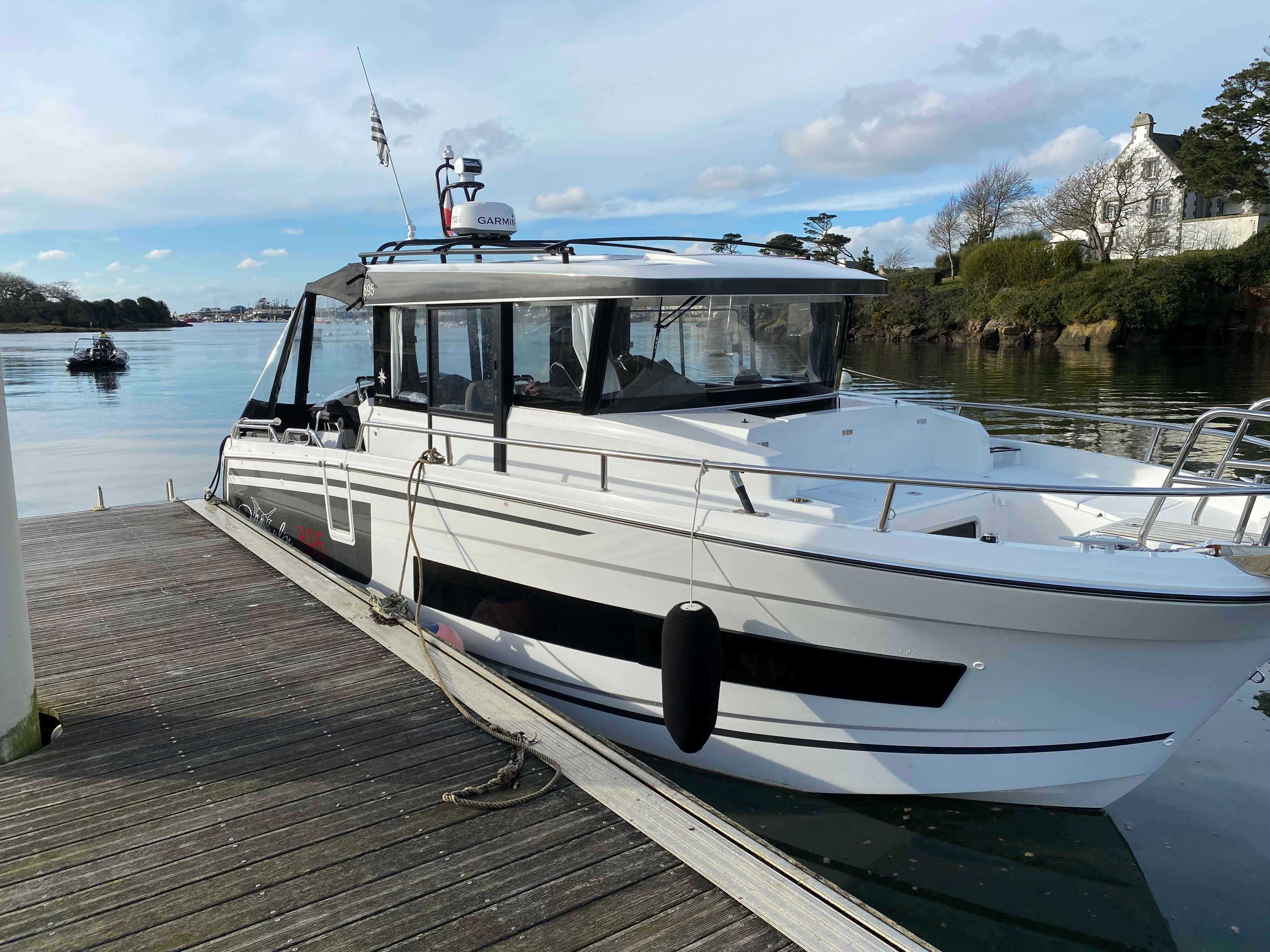 Jeanneau MERRY FISHER 895 MARLIN
