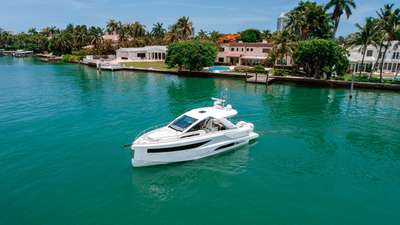 Bateau JEANNEAU DB 37 OB neuf France