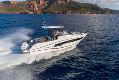 Bateau JEANNEAU CAP CAMARAT 9.0 WA neuf France