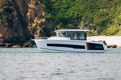 Bateau JEANNEAU MERRY FISHER 895 SPORT neuf France