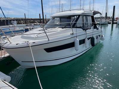Bateau JEANNEAU MERRY FISHER 895 OFFSHORE occasion France