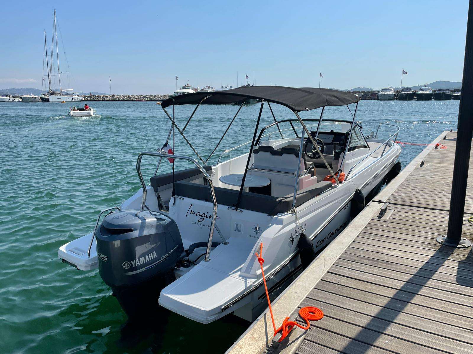 Jeanneau CAP CAMARAT 7.5 WA SERIE 3