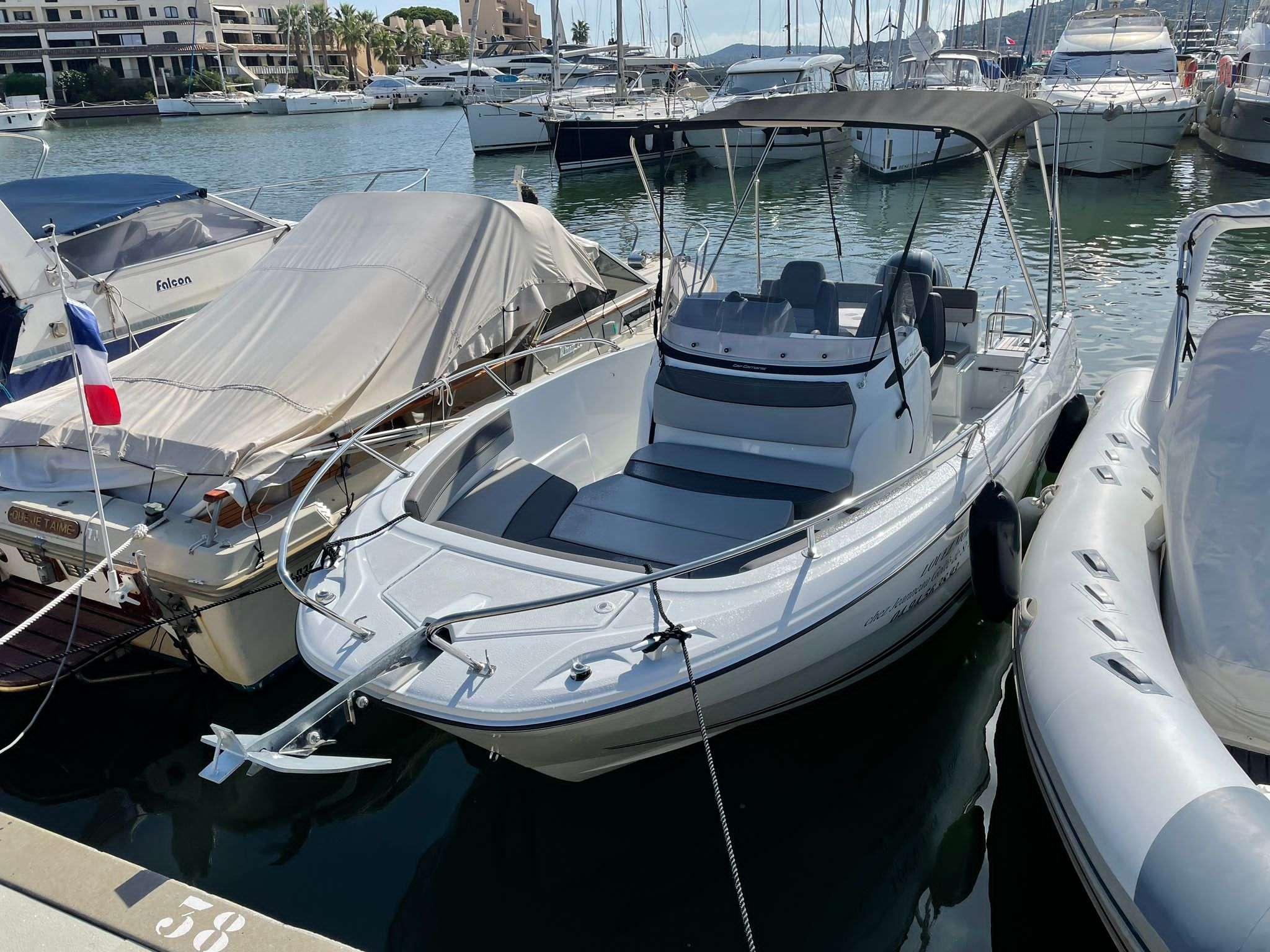 Jeanneau CAP CAMARAT 6.5 CC SERIE 3