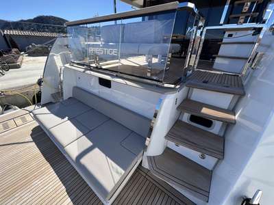 Yacht PRESTIGE X60 occasion France