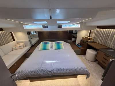 Catamaran PRESTIGE M48 occasion France