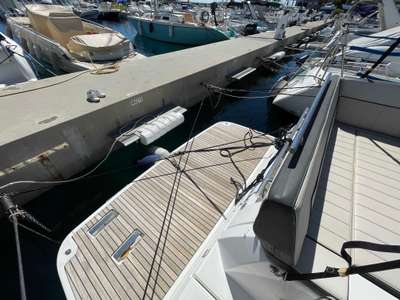 Barca JEANNEAU LEADER 30 usato Francia
