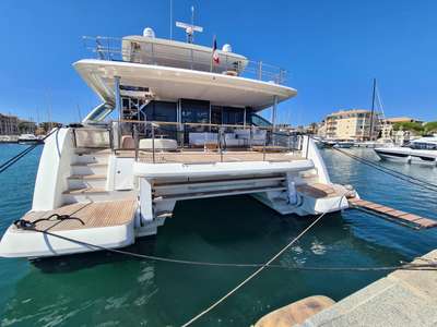 Catamaran PRESTIGE M8 occasion France