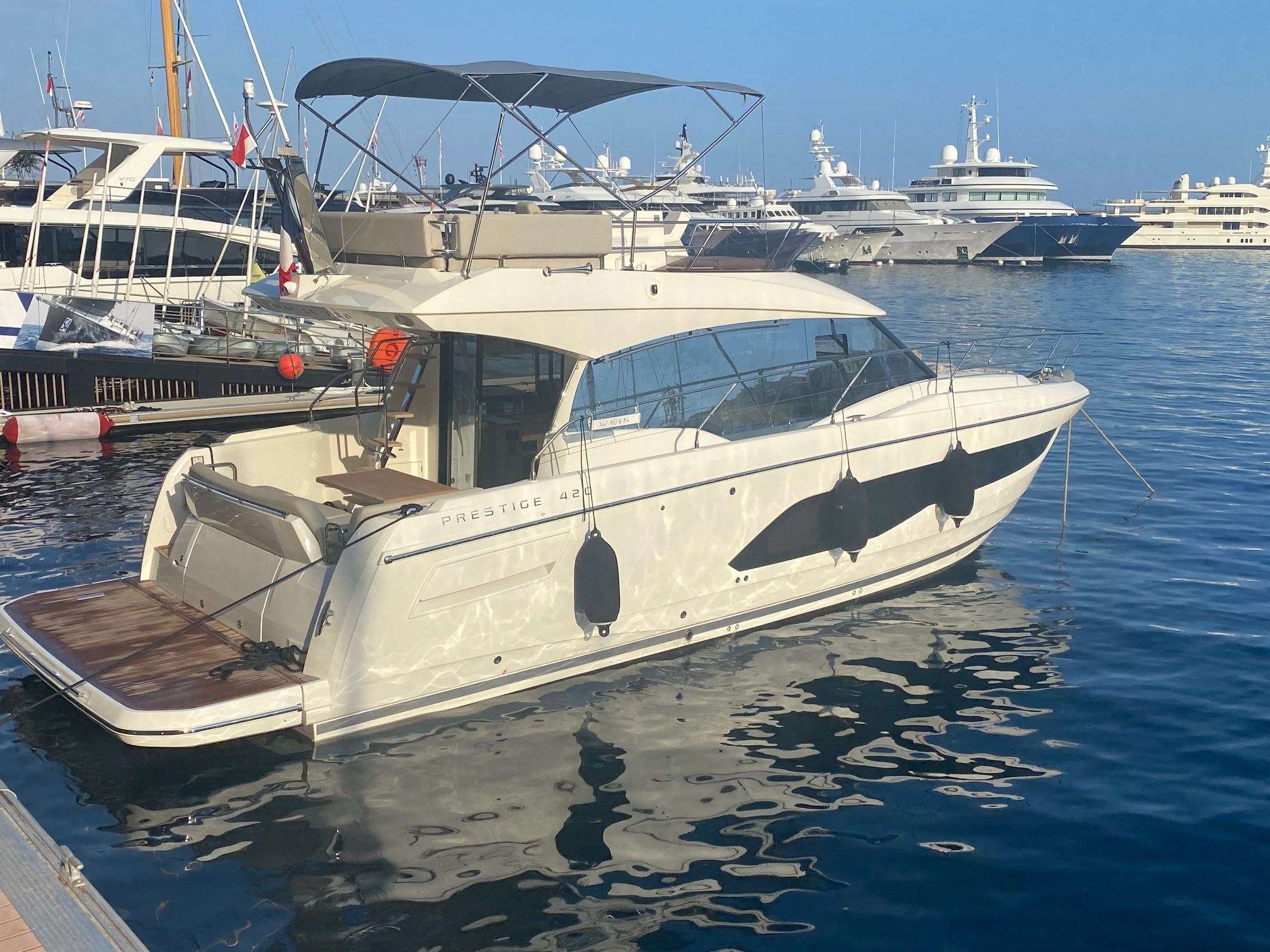 Prestige Yachts PRESTIGE 420
