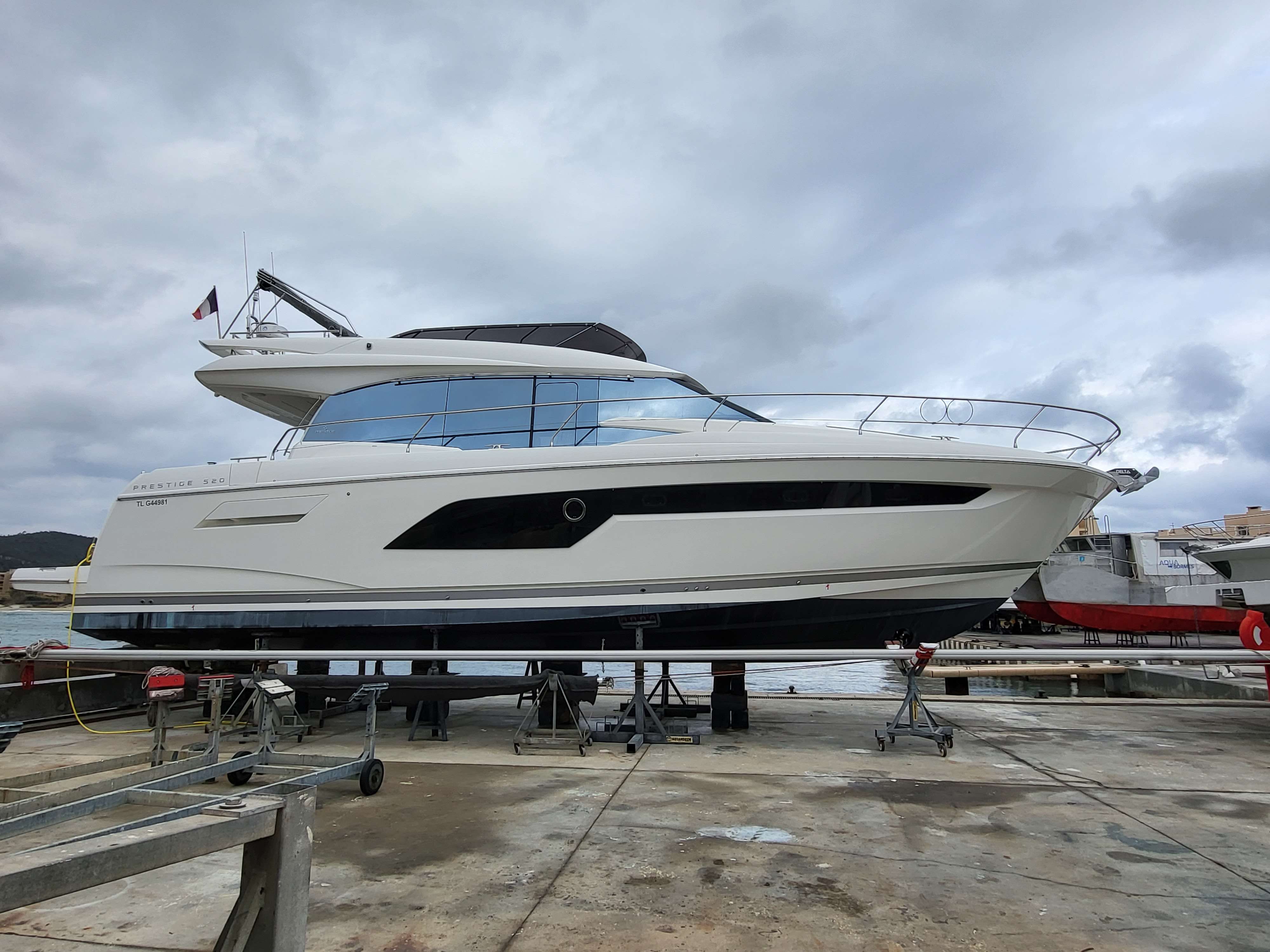 Prestige Yachts PRESTIGE 520