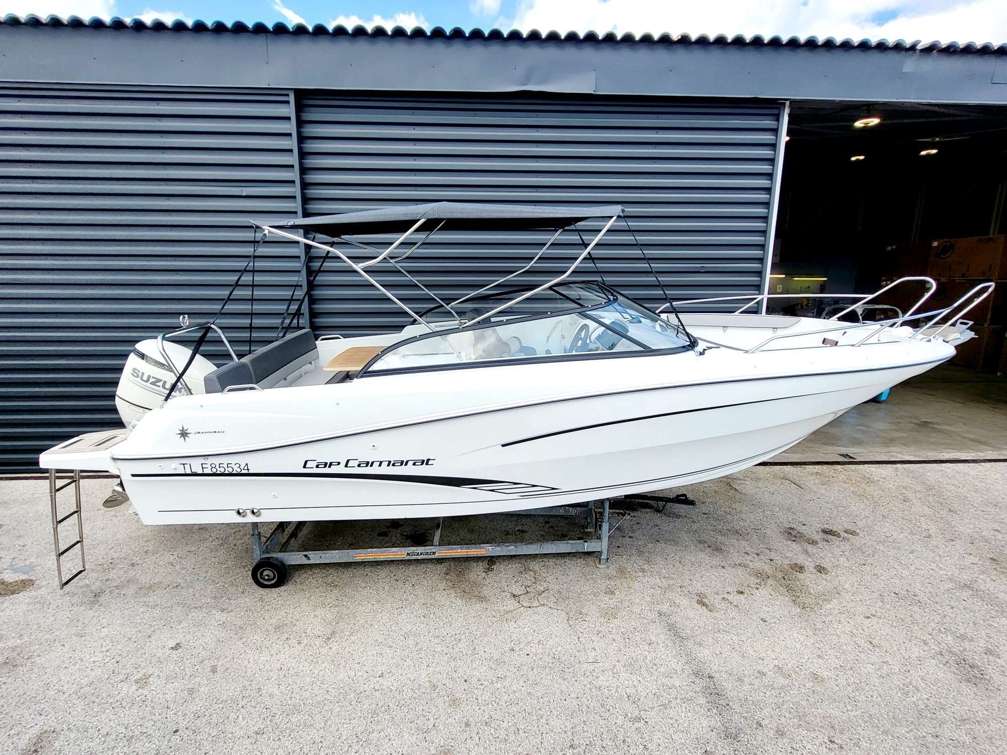 Jeanneau CAP CAMARAT 7.5 BR