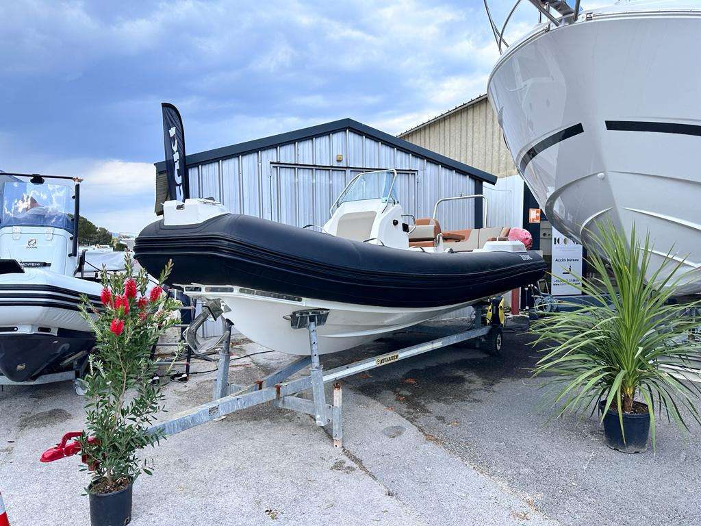 Zodiac MEDLINE 6.8 NEO