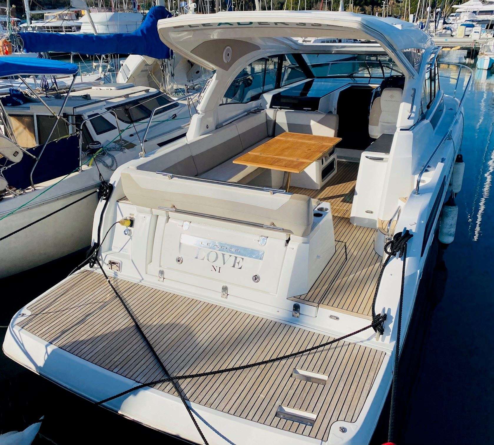 Jeanneau LEADER 33