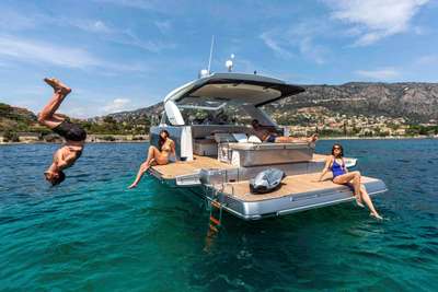 Barca JEANNEAU DB 43 IB nuovo Francia