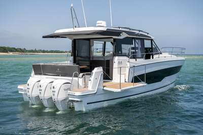 Barca JEANNEAU MERRY FISHER 1295 COUPE nuovo Francia