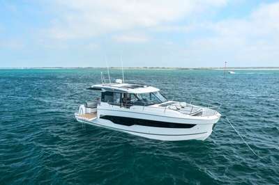 Barca JEANNEAU MERRY FISHER 1295 COUPE nuovo Francia