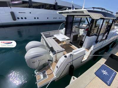 Barca JEANNEAU MERRY FISHER 895 nuovo Francia