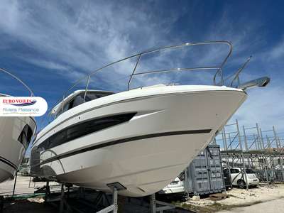 Barca JEANNEAU NC 37 usato Francia