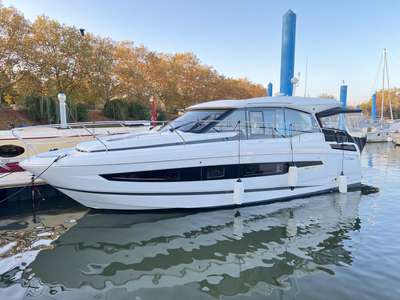 Barca JEANNEAU NC 37 usato Francia