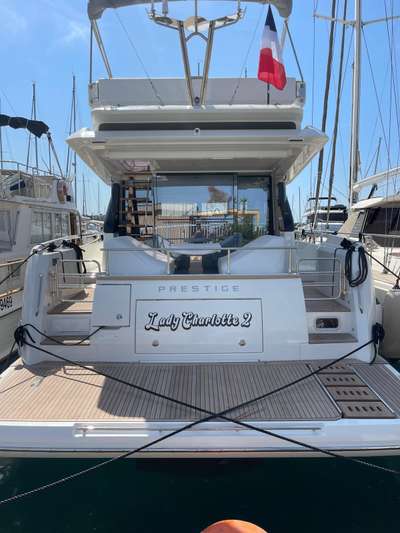 Bateau PRESTIGE F4.9 occasion France
