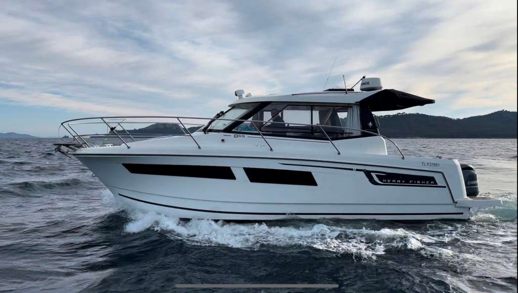 Jeanneau MERRY FISHER 855