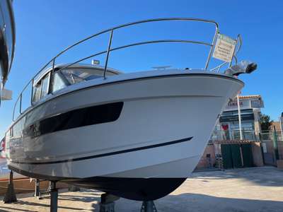 Barca JEANNEAU MERRY FISHER 895 nuovo Francia