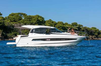 Barca JEANNEAU NC 37 nuovo Francia