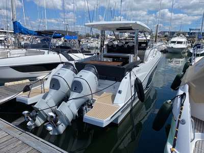 Barca JEANNEAU CAP CAMARAT 10.5 WA usato Francia