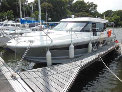 Barca JEANNEAU NC 11 usato Francia