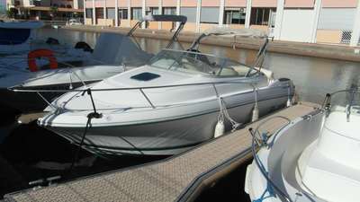 Barca JEANNEAU LEADER 705 usato Francia