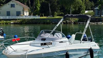 Barca JEANNEAU CAP CAMARAT 5.5 WA usato Francia