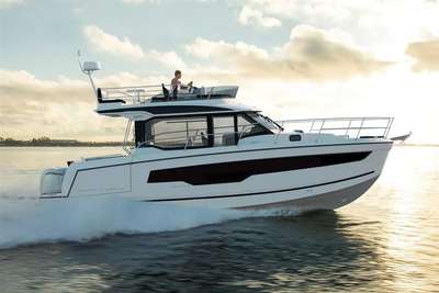 Barca JEANNEAU MERRY FISHER 1095 nuovo Irlanda