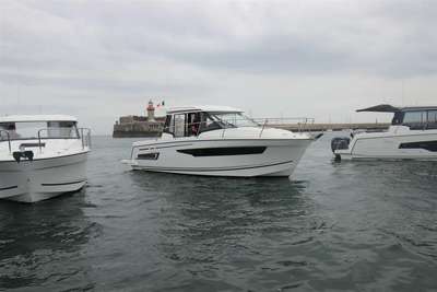 Barca JEANNEAU MERRY FISHER 895 usato Irlanda